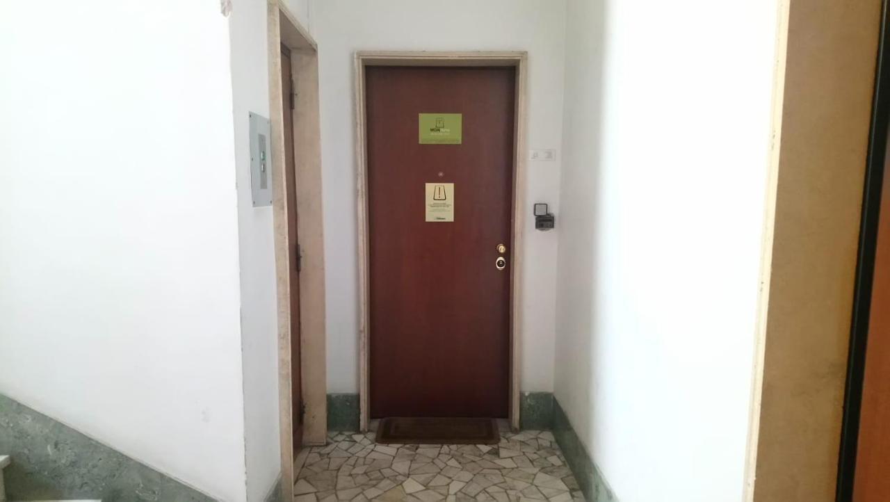 Moai Home Rome Buitenkant foto